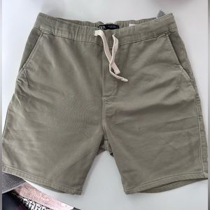 NWOT Men's Zara Short